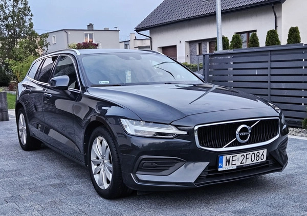 Volvo V60 cena 83900 przebieg: 212000, rok produkcji 2020 z Poddębice małe 277